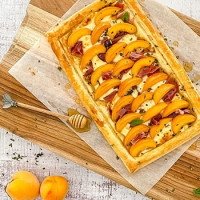 Peach & Prosciutto Tart - Recipe
