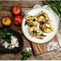 Caprese Potatoes Caprese Potatoes